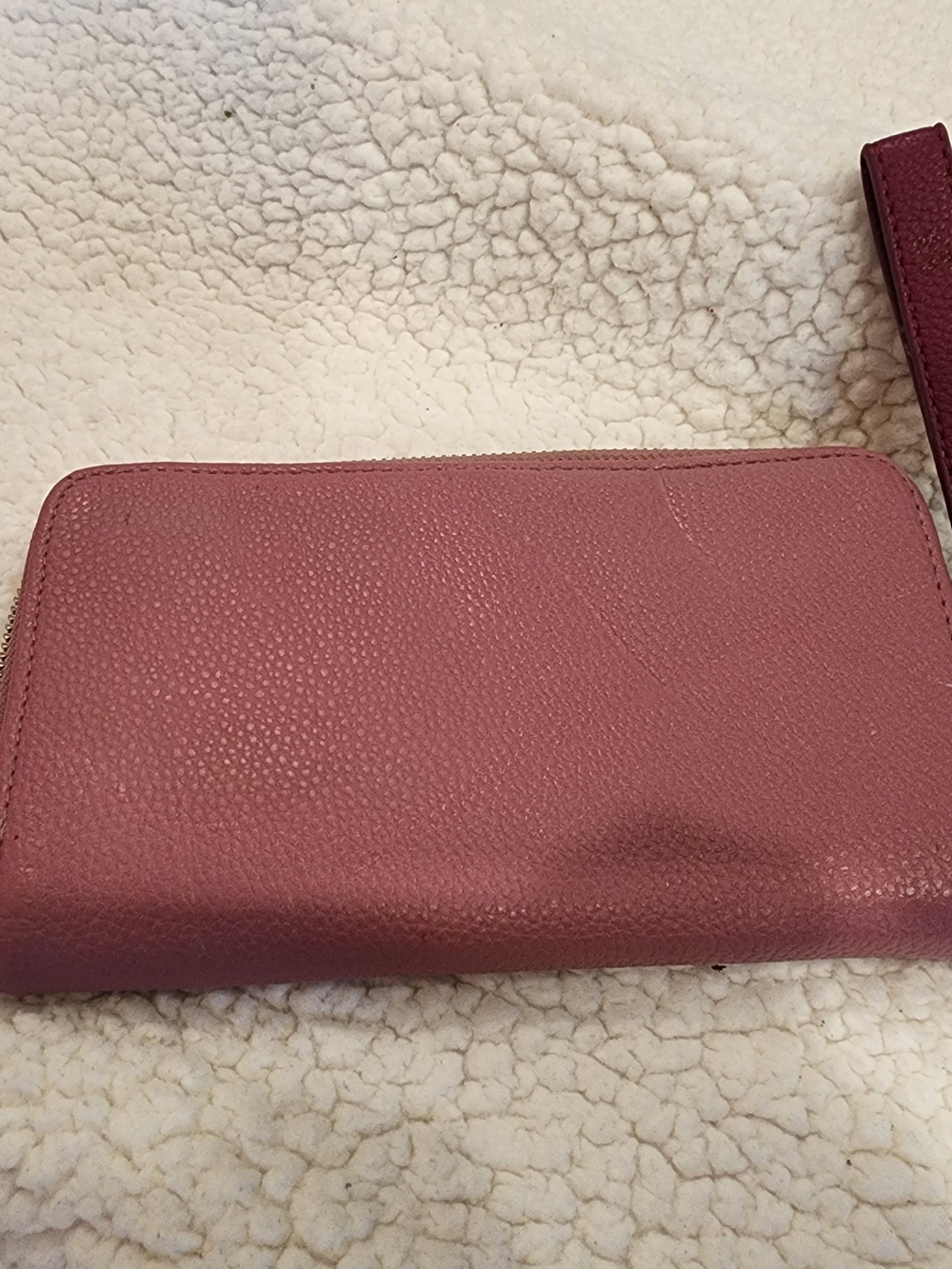 thirty-one Pebbled Zip Wallet in Dusty Rose